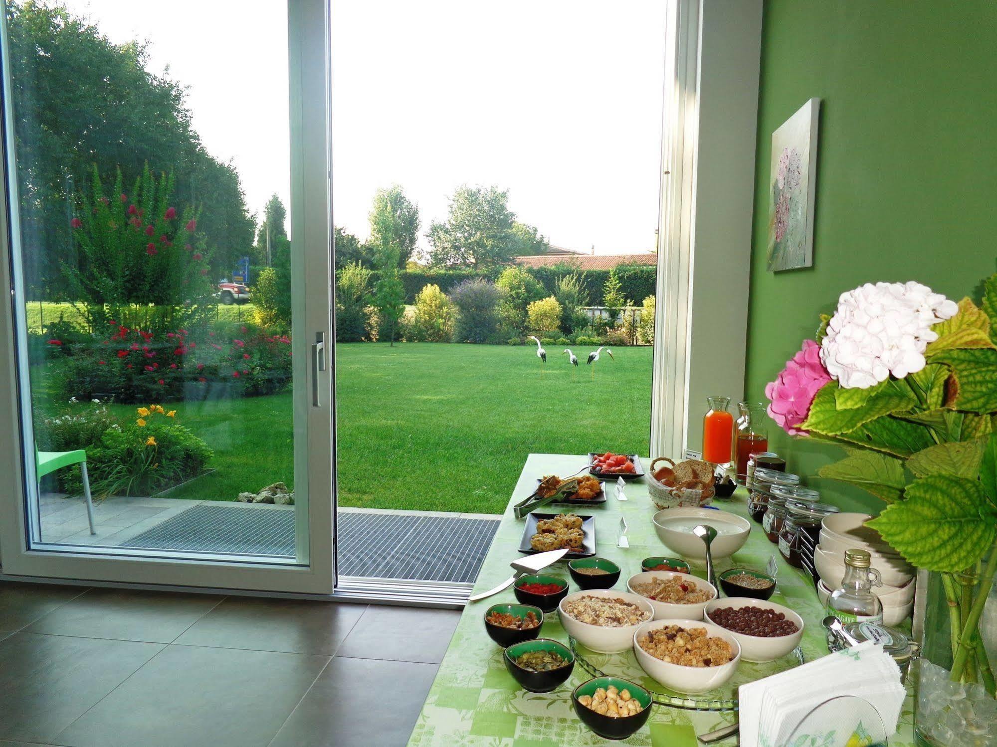 Bed and Breakfast Anima Mundi Curtatone Екстер'єр фото